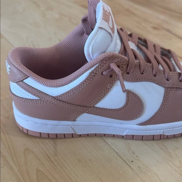 Brand new Nike dunks - Picture 6 of 9